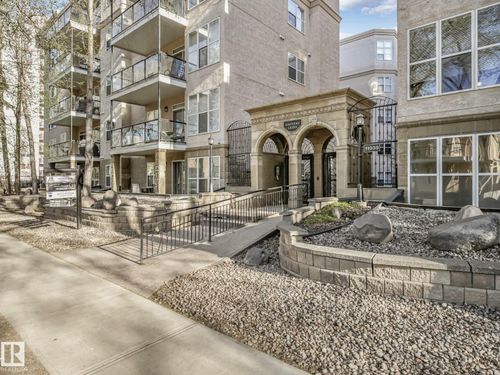 302-11025 83 Ave Nw, Edmonton, AB, T6G2V5 | Card Image