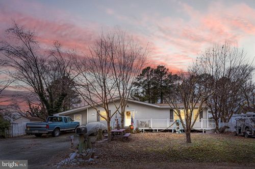 3504 Wakefield St, COLONIAL BEACH, VA, 22443-4810 | Card Image