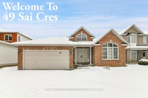 49 Sai Crescent, Hunt Club - South Keys and Area, ON, K1G5N8 | Card Image