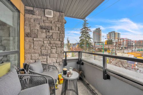 209-1519 Crown St, North Vancouver, BC, V7J1G6 | Card Image