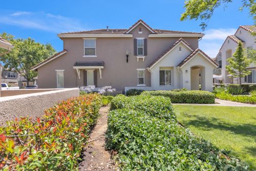3801 Esplanade Cir, Folsom, CA, 95630-7364 | Card Image