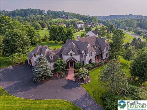 3054 Jordan Rd, Orefield, PA, 18069-2264 | Card Image