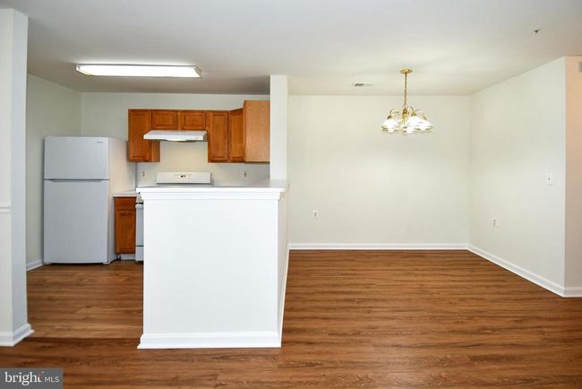 APT-103 - 1031 Gardenview Loop, Condo with 2 bedrooms, 2 bathrooms and null parking in WOODBRIDGE VA | Image 11