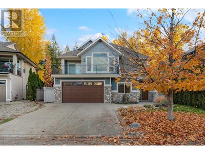 529 Lefevere Ave, House other with 4 bedrooms, 3 bathrooms and 4 parking in Kelowna BC | Image 2