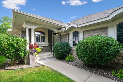 14004 45th Ave N, Plymouth, MN, 55446-2747 | Card Image