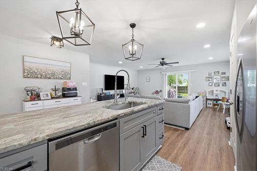 4883 Kennebeck Ave, Norfolk, VA, 23513-2252 | Card Image