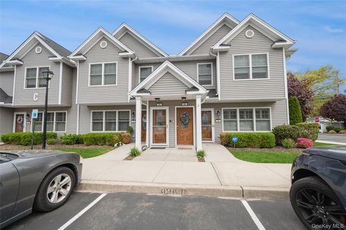 c2-608 Carman Ave, Westbury, NY, 11590-6591 | Card Image