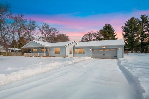 134 Robin Ave N, Battle Creek, MI, 49037-1037 | Card Image