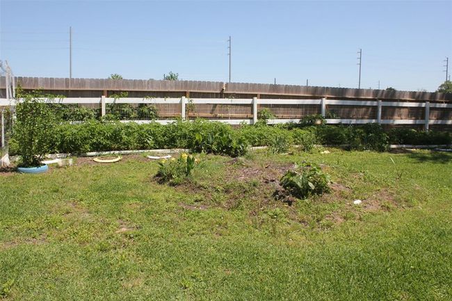 206 Riverside St, House other with 3 bedrooms, 3 bathrooms and null parking in Highlands TX | Image 31