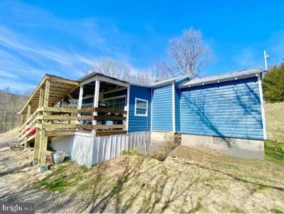 10 Peaceful Mountain Lane, House other with 2 bedrooms, 1 bathrooms and null parking in BRANDYWINE WV | Image 1