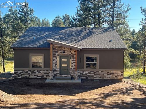 240 N Mountain Estates Rd, Florissant, CO, 80816-8940 | Card Image