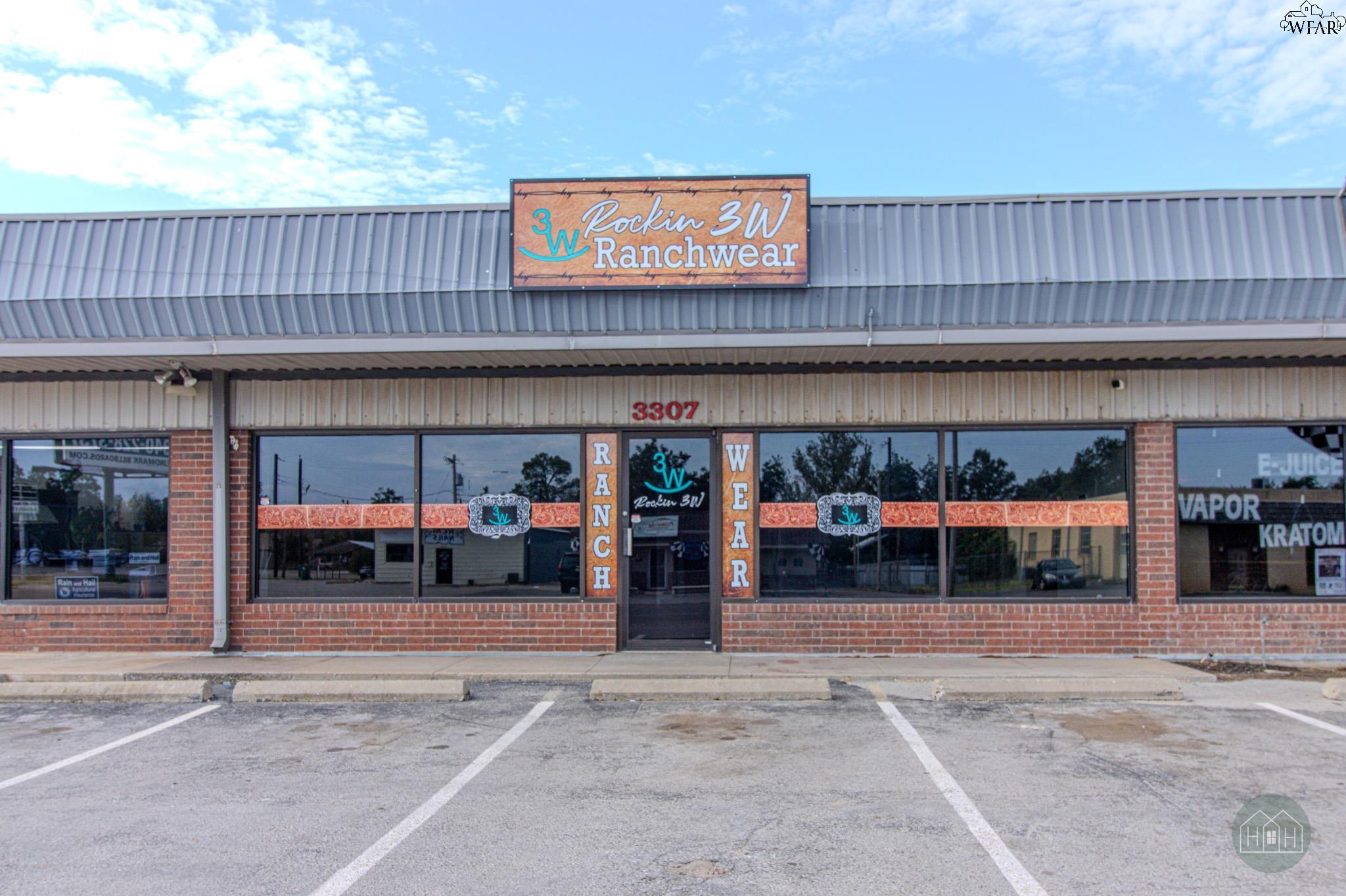 Commercial Sale in Vernon