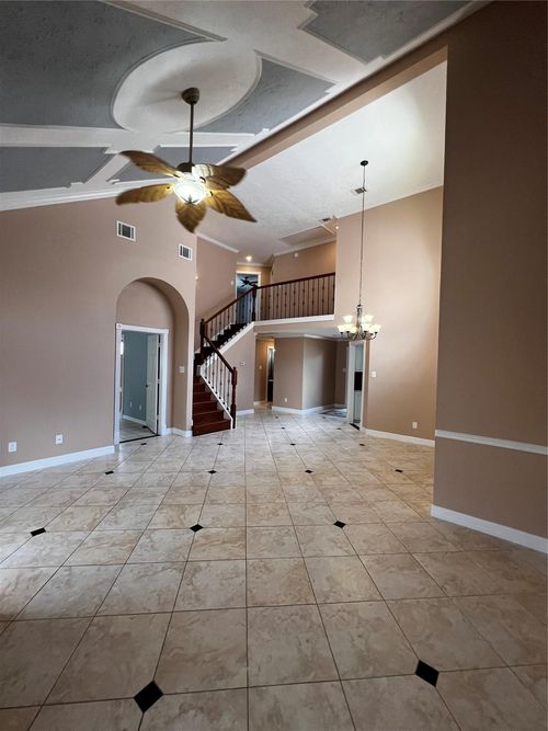7719 Valera Ln, Houston, TX, 77083-5138 | Card Image