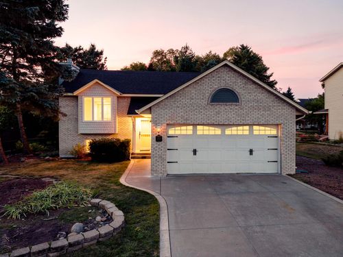 2824 Mckinley Dr, Woodbury, MN, 55125-3594 | Card Image