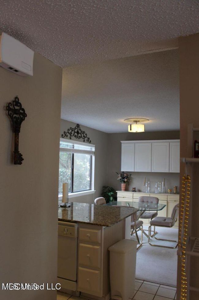 156 lanai 6 | Image 51