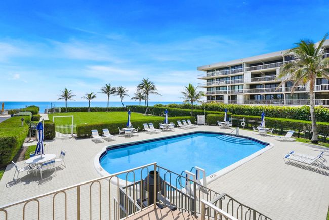 C605 - 3230 S Ocean Blvd, Condo with 2 bedrooms, 2 bathrooms and null parking in Palm Beach FL | Image 33