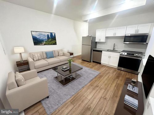 1rear-405 S 42nd St, PHILADELPHIA, PA, 19104-4091 | Card Image