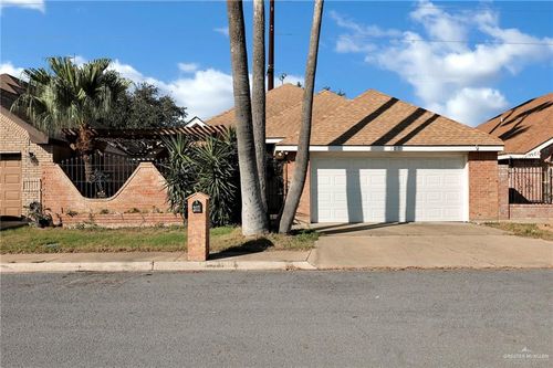 317 N 36th Ln, McAllen, TX, 78501-7906 | Card Image