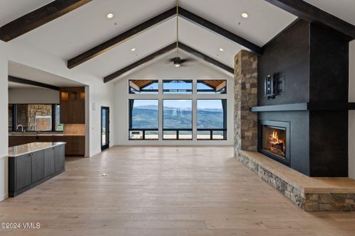 966 Webb Peak, Edwards, CO, 81632-6370 | Card Image