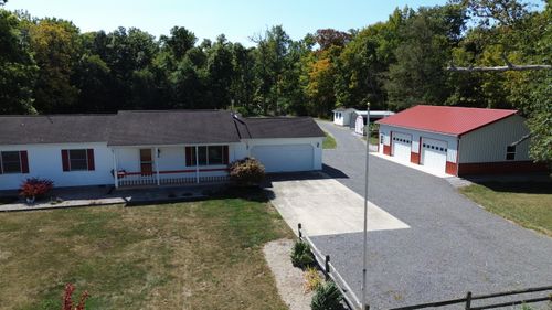 19680 Southland Rd, Jackson Center, OH, 45334-8720 | Card Image