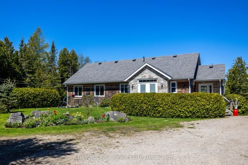 94 Zorra Dr, Tobermory, ON, N0H2R0 | Card Image