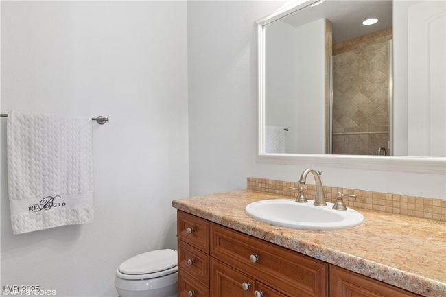 UNIT-201 - 21 Via Visione, Condo with 3 bedrooms, 3 bathrooms and null parking in Henderson NV | Image 20