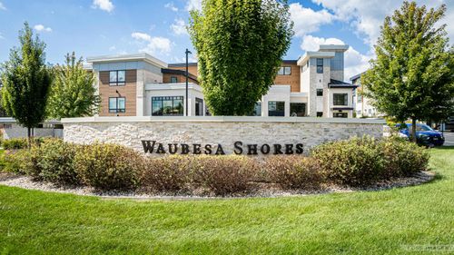 unit-108-5600 Lake Edge Rd, McFarland, WI, 53558-9578 | Card Image