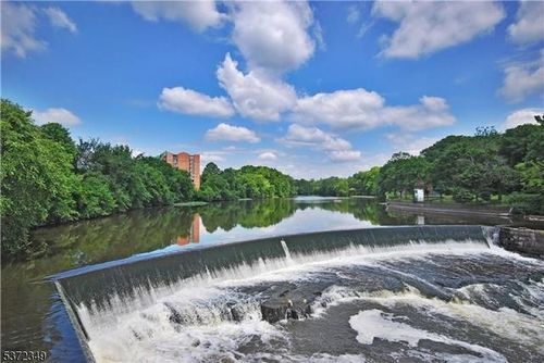 apt-901-300 Main St, Little Falls, NJ, 07424-1364 | Card Image