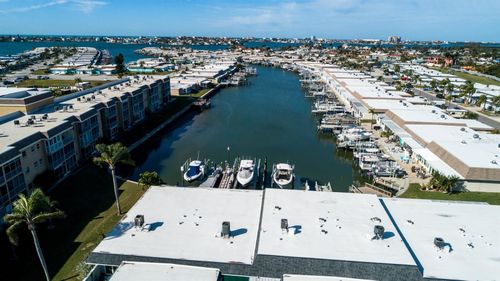 128 Boca Ciega Point Blvd N, SAINT PETERSBURG, FL, 33708-2740 | Card Image