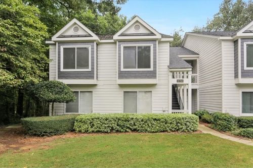 52 Arbor Se, Smyrna, GA, 30080 | Card Image
