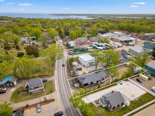 322 State Rd, Vineyard Haven, MA, 02568-5624 | Card Image