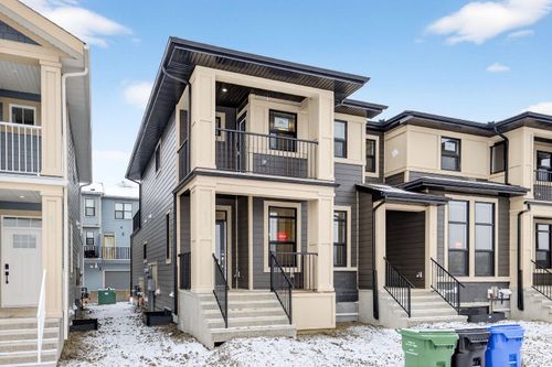 338 Alpine Blvd Sw, Calgary, AB, T2Y0R9 | Card Image