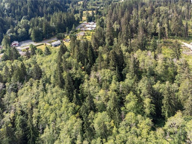 1301 Sayward Rd, House other with 5 bedrooms, 3 bathrooms and 6 parking in Sayward BC | Image 93