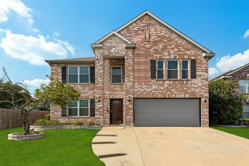 1801 St Lawrence Way, Arlington, TX, 76002-4057 | Card Image