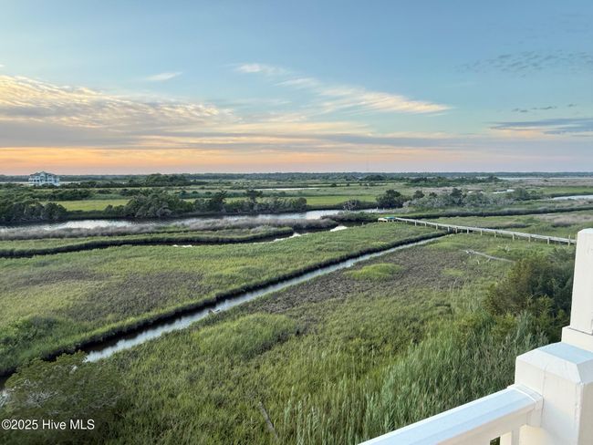 130 Sea Oaks Ct, Townhouse with 4 bedrooms, 4 bathrooms and null parking in N Topsail Beach NC | Image 6