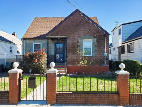 15316 132nd Avenue, New York, NY, 11434 | Card Image