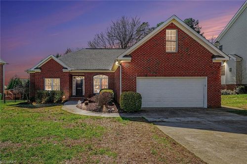 6604 Barton Creek Ct, Whitsett, NC, 27377-9278 | Card Image