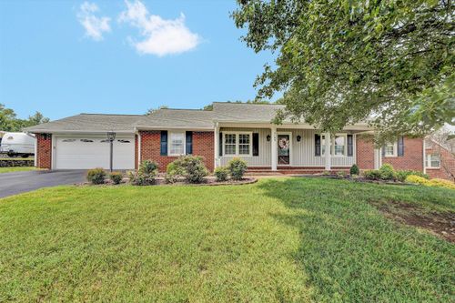 5109 Labradore Dr, Roanoke, VA, 24012-8502 | Card Image