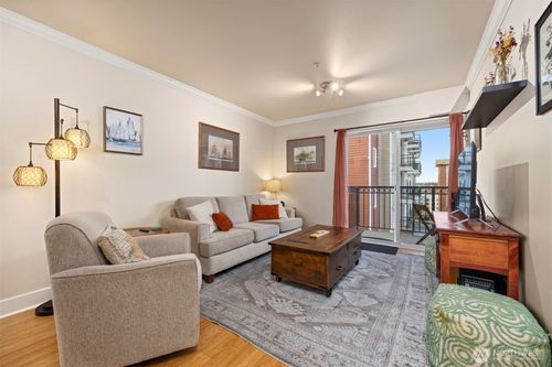 apt-209-1001 N State St, Bellingham, WA, 98225-5080 | Card Image