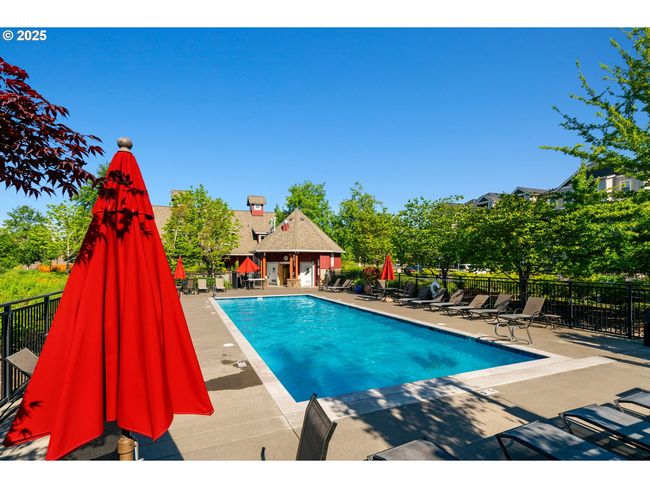 16085 Se Kingbird Dr, House attached with 3 bedrooms, 3 bathrooms and 1 parking in Clackamas OR | Image 33
