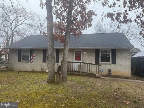 1001 Louis Dr, Millville, NJ, 08332-3951 | Card Image