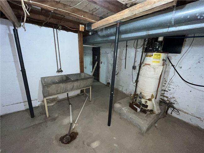 Basement | Image 12