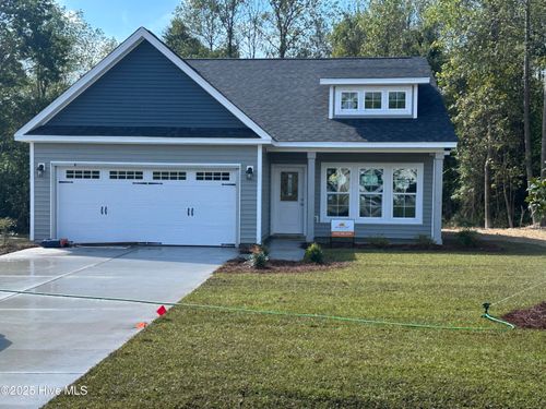 136 Dallas Dr, Beulaville, NC, 28518-8851 | Card Image