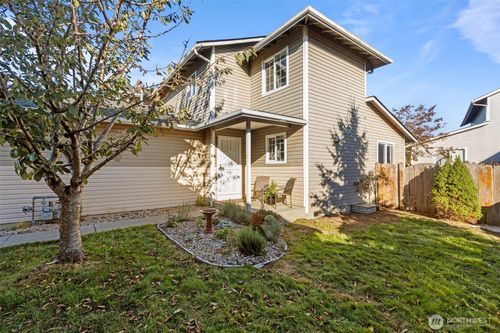 b-4010 166th Pl Ne, Arlington, WA, 98223-8446 | Card Image
