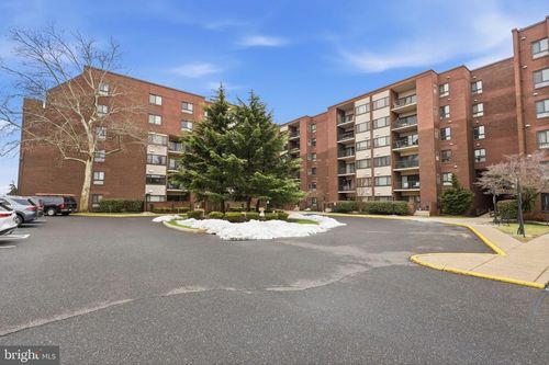 apt-104-5100 Convent Ln, PHILADELPHIA, PA, 19114-3111 | Card Image