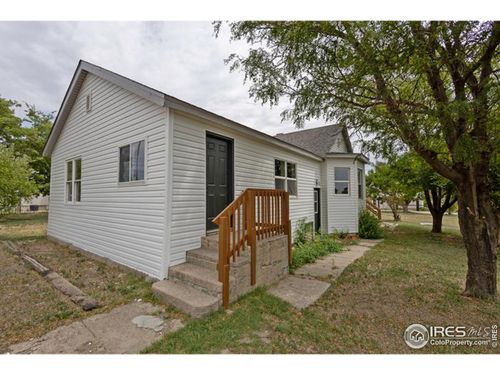 130 W 4th St S, Cheyenne Wells, CO, 80810-5096 | Card Image