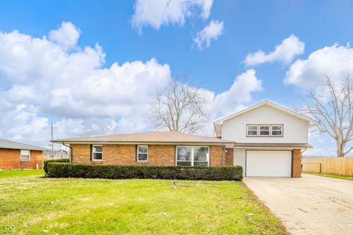 5618 Harmeson Drive, Anderson, IN, 46013 | Card Image