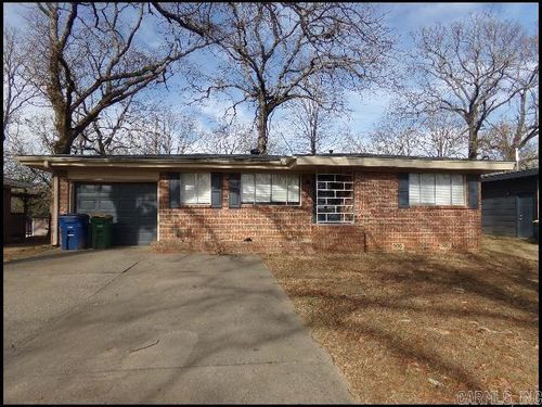 408 Pickwick Ln, North Little Rock, AR, 72118-4175 | Card Image