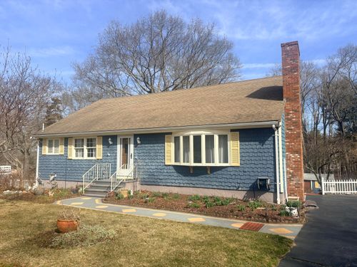 37 Simpson Ln, Assonet, MA, 02702-1407 | Card Image
