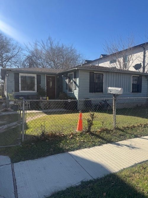 1934 Calypso St, Dallas, TX, 75212-1718 | Card Image